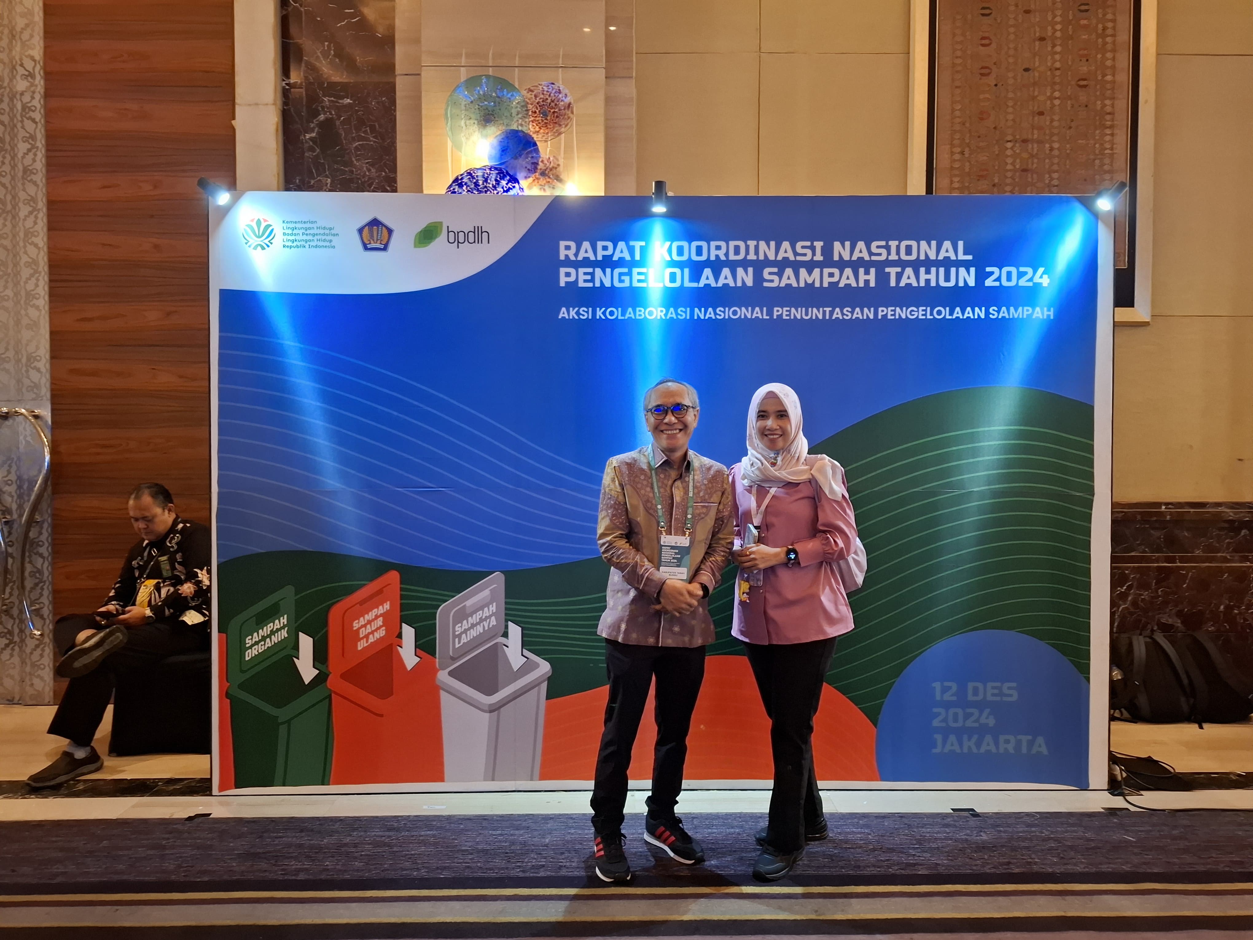 DLH Kabupaten Tanah Bumbu Menghadiri  Rapat Koordinasi Nasional Pengelolaan Sampah Tahun 2024 